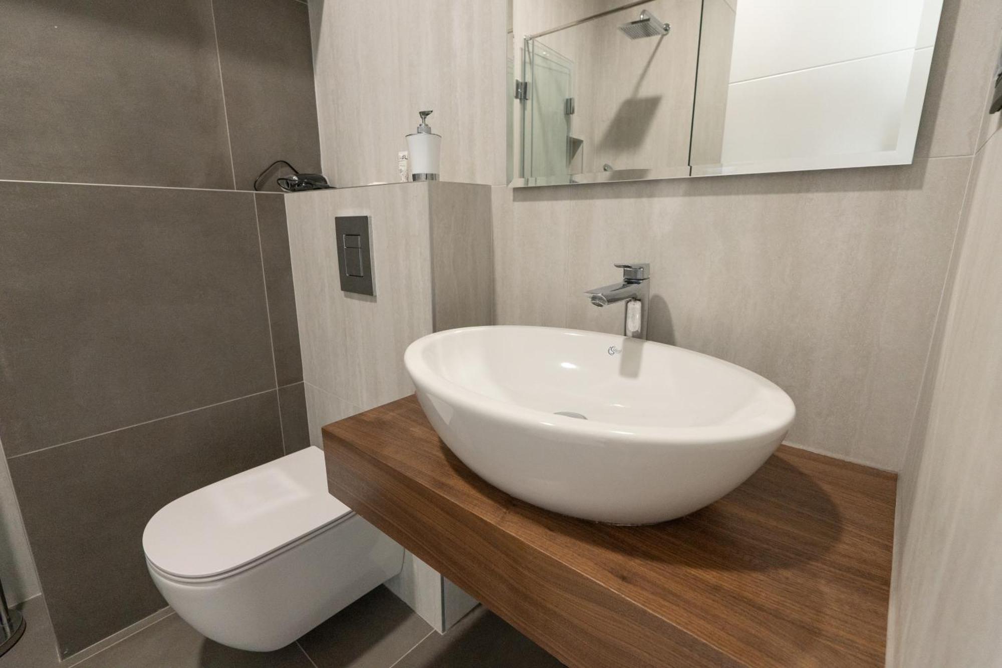 Kondina Suites Belgrade Exterior photo